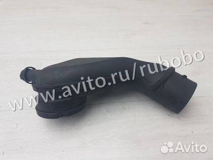 Патрубок воздушный Vw Passat B5 ATQ 2001