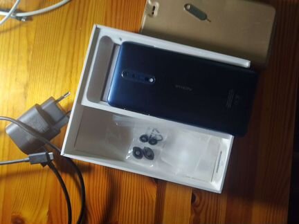 Nokia 8