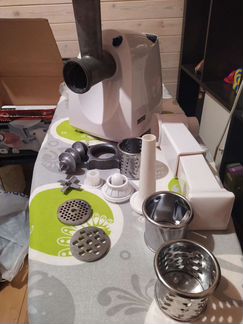 Мясорубка Daewoo DI 1925S