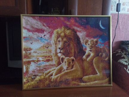 Продам картину из бисера