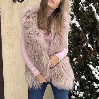 Новая жилетка из натуральной ламы