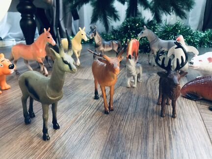 Фигурки живоных зверей
