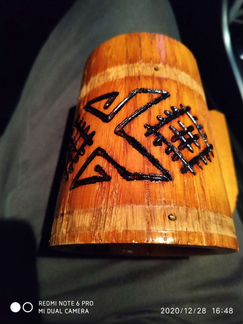 Деревянная кружка