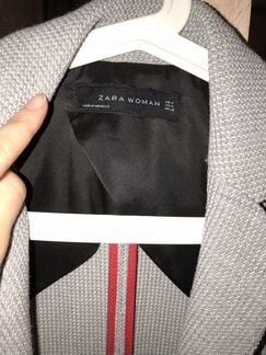 Продам пиджак. В идеальном состоянии. Размер S, по