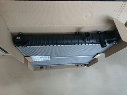 Радиатор охлаждения двс Infiniti Qx56 Ja60 denso