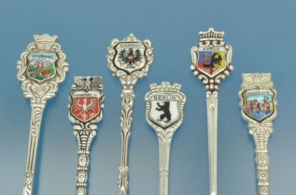 6 коллекционных ложек серебро 800-835 проба эмаль