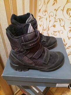 Сапоги Ecco зимние р.38 на мальчика состояние как