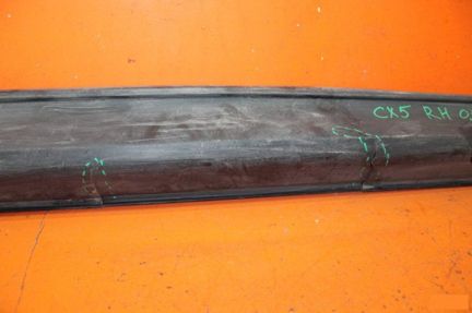 Молдинг двери передний правый Mazda Cx-5 2 2017-Нв