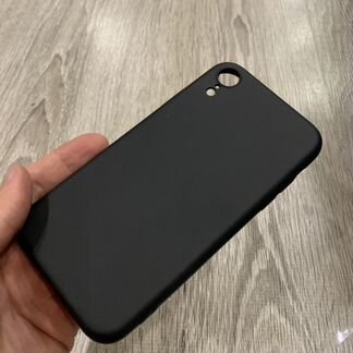 Чехлы iPhone XR