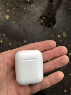 Беспроводные наушники airpods