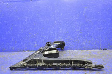 Кронштейн бампера задний правый Mercedes Glc X253