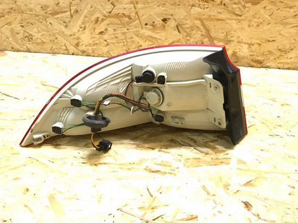 Фонарь задний Skoda Superb седан cdab 2011