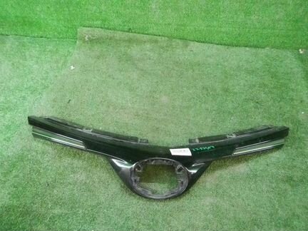 Решетка радиатора Toyota RAV 4 ca40 (2015-2019) 53