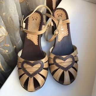 Босоножки кожа Ergo 38 размер Бразилия