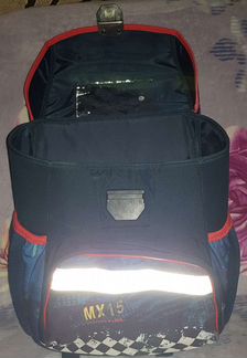 Рюкзак школьный