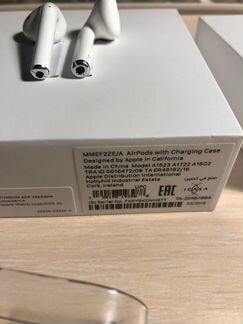 Оригинальные AirPods (1 поколение)