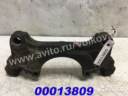 Скоба суппорта переднего VW Passat B6 Touran Golf