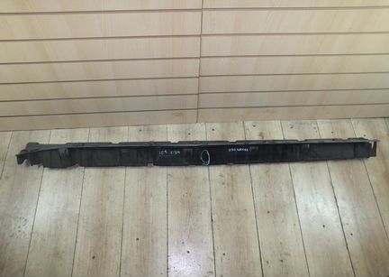 Кронштейн опора порога правый BMW X5 E70