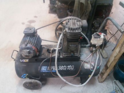 Компрессор 100 литров рессивер
