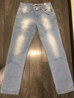 Джинсы Dsquared