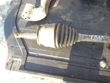 Привод передний левый Infiniti QX56 Armada