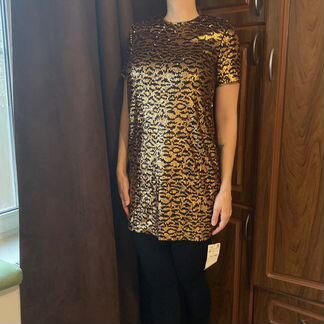 Платье Zara с пайетками новое