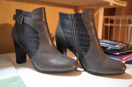 Женские зимние ботинки на каблуке thomas munz