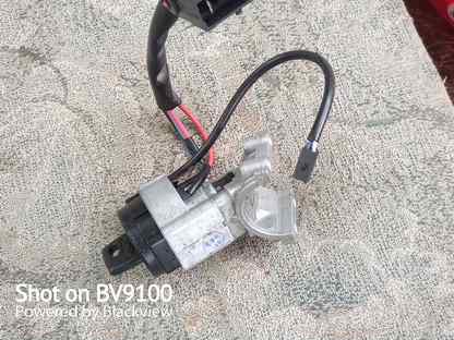 Замок зажигания niva Chevrolet