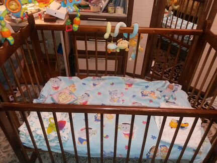 Кроватка детская