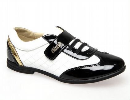 Новые полуботинки 