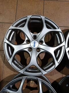Диски бу литые R17 P на Volvo