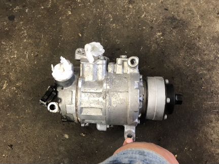 Компрессор кондиционера Audi A8 d4 4.0