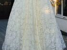 Свадебное платье из набитого бархата