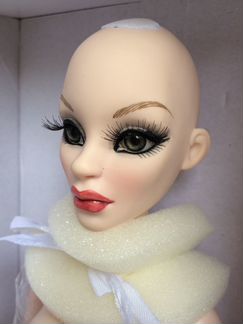 Кукла Tonner Тоннер - beautiful BUT deadly