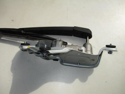 Моторчик стеклоочистителя задний для Hyundai Tuc