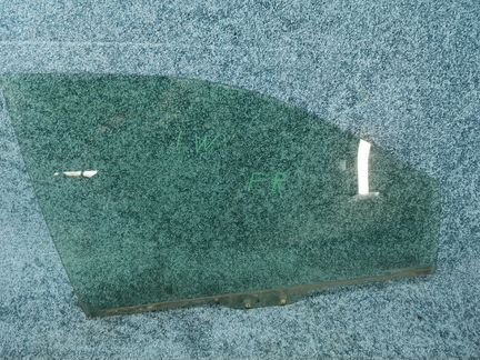 Стекло переднее правое Mazda Mpv LW5W 1999