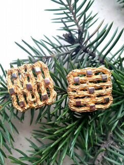 Винтажные клипсы. Trifari