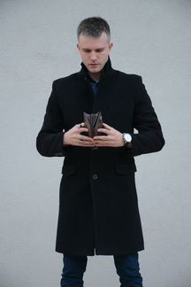 Пальто демисезонное