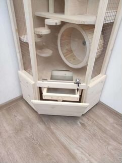 Витрина-клетка, вольер 