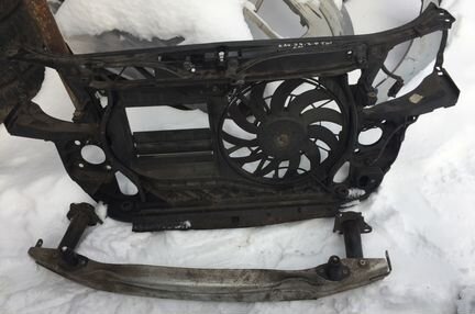 Радиатор охлаждения МКПП Audi A4 B6 B7 2001-08