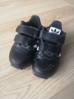 Кросовки adidas в идеале