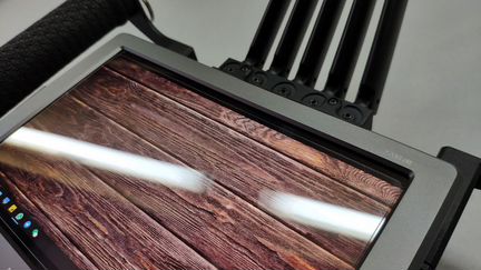 Видеосендер радиомонитор Wicam Pro 300