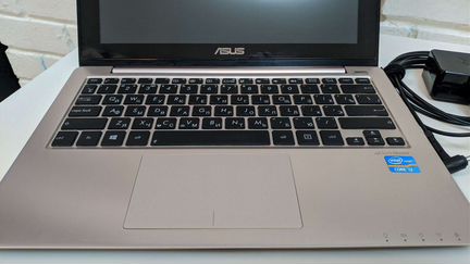Asus X202E