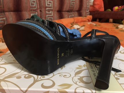 Новые Босоножки indiana