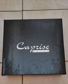 Женские сапоги на каблуке