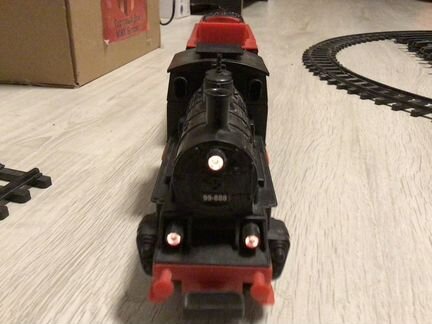 Поезд на пульте управления с дымом