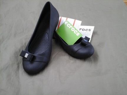 Продам туфли-балетки Crocs