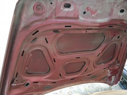 Капот оригинал красный VW Туарег 2003-2010 год