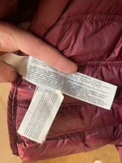 Пуховое пальто бордо mango на холодную осень