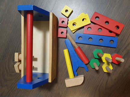 Развивающие игрушки Melissa & Doug